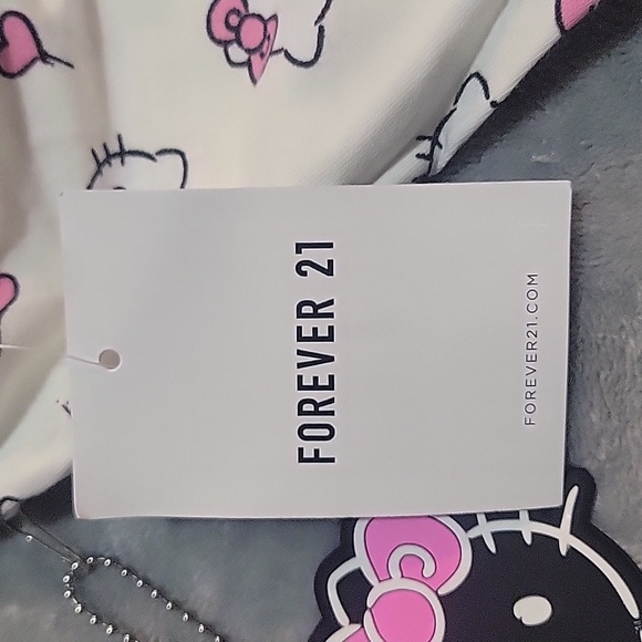 Hello Kitty panties - Picture 4 of 5